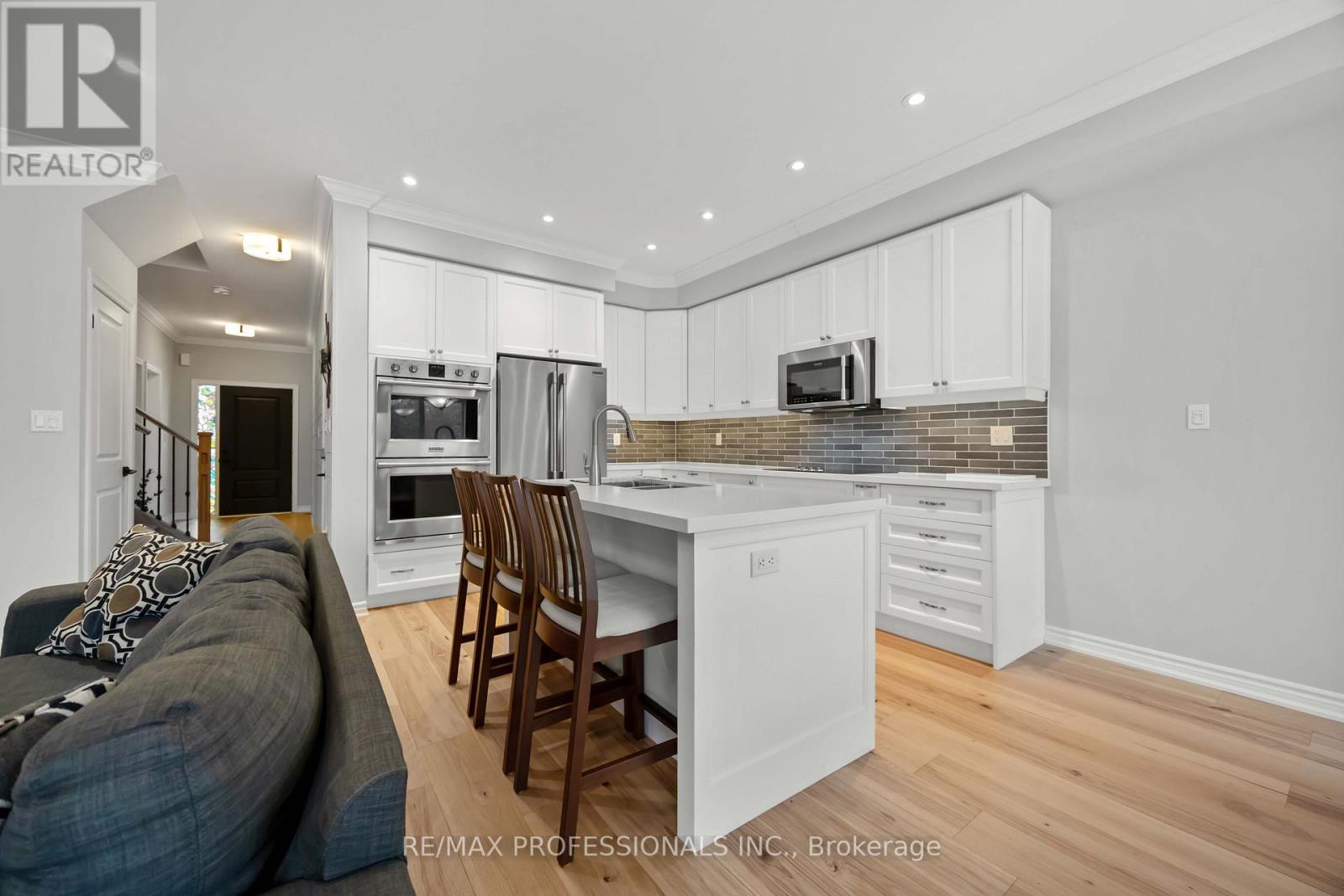 31 Gord Matthews Way, Uxbridge, Ontario  L9P 0E9 - Photo 13 - N12912214