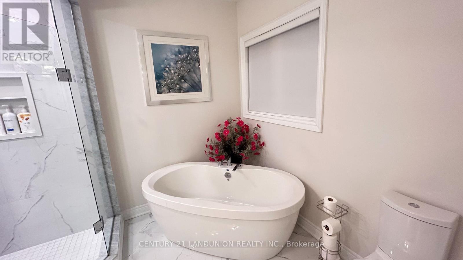 Unknown Address, ,     - Photo 5 - N12912284