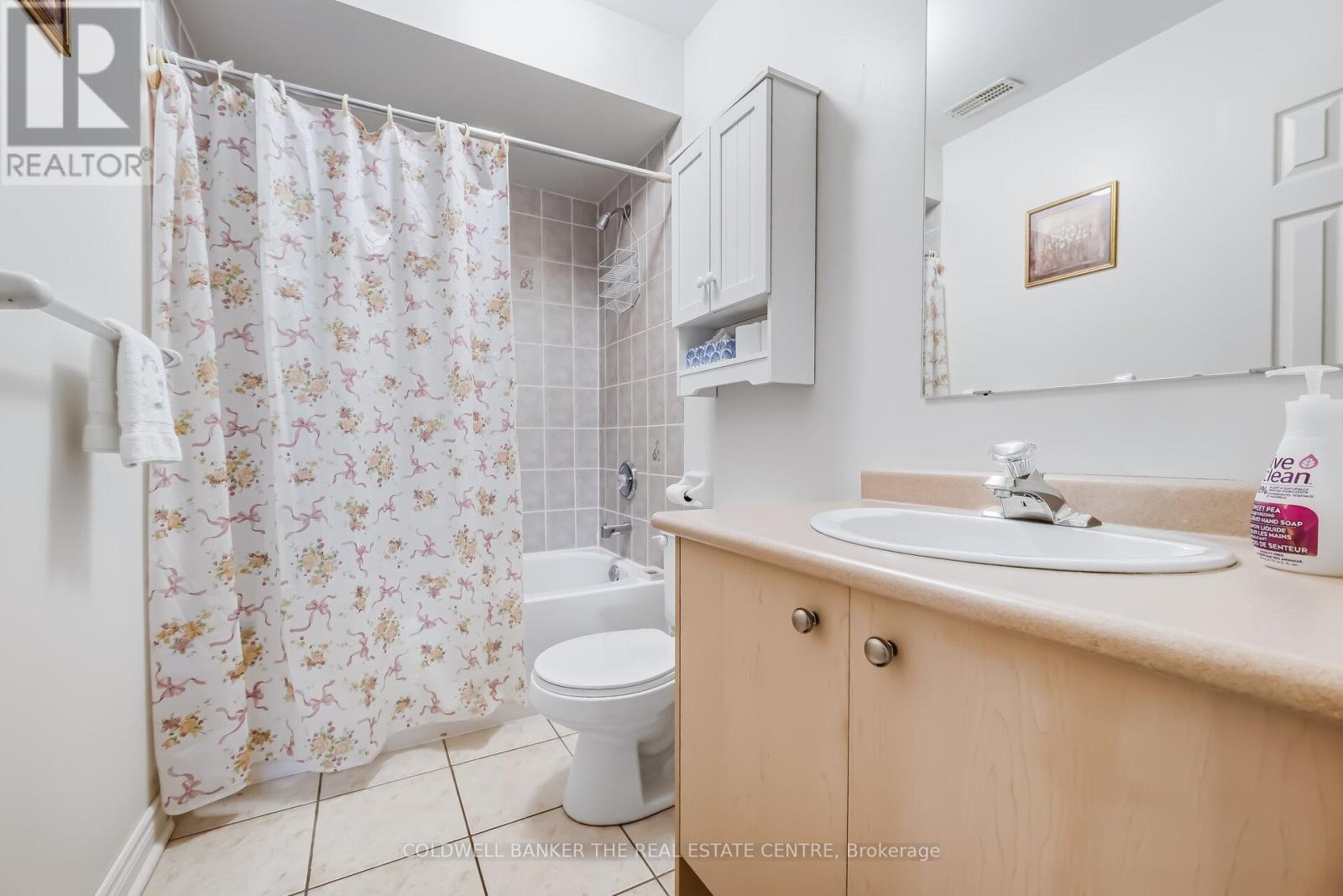 67 Macbride Crescent, Vaughan, Ontario  L6A 3R3 - Photo 33 - N12912286