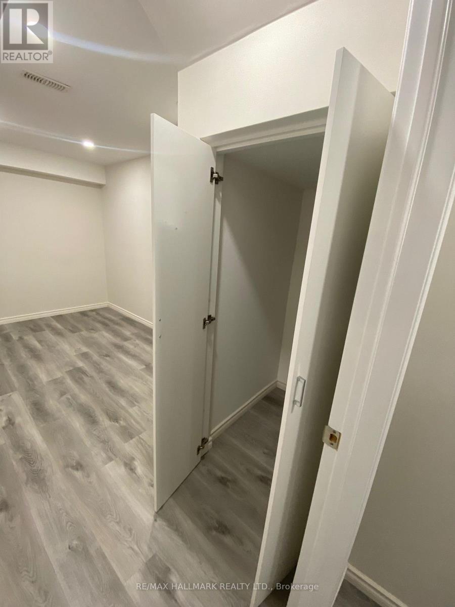 Basement - 142 Maguire Road, Newmarket, Ontario  L3X 1B8 - Photo 6 - N12912288