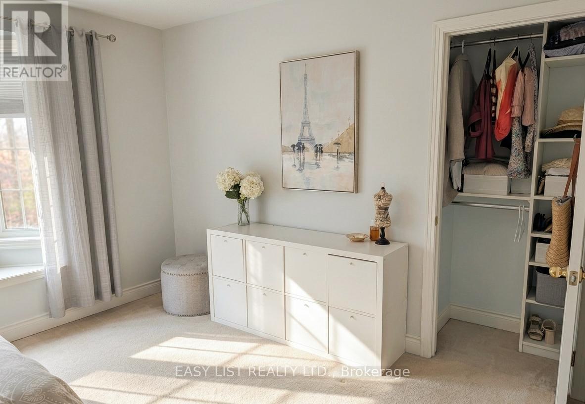 374 Dowson Loop, Newmarket, Ontario  L3X 3G3 - Photo 14 - N12912314