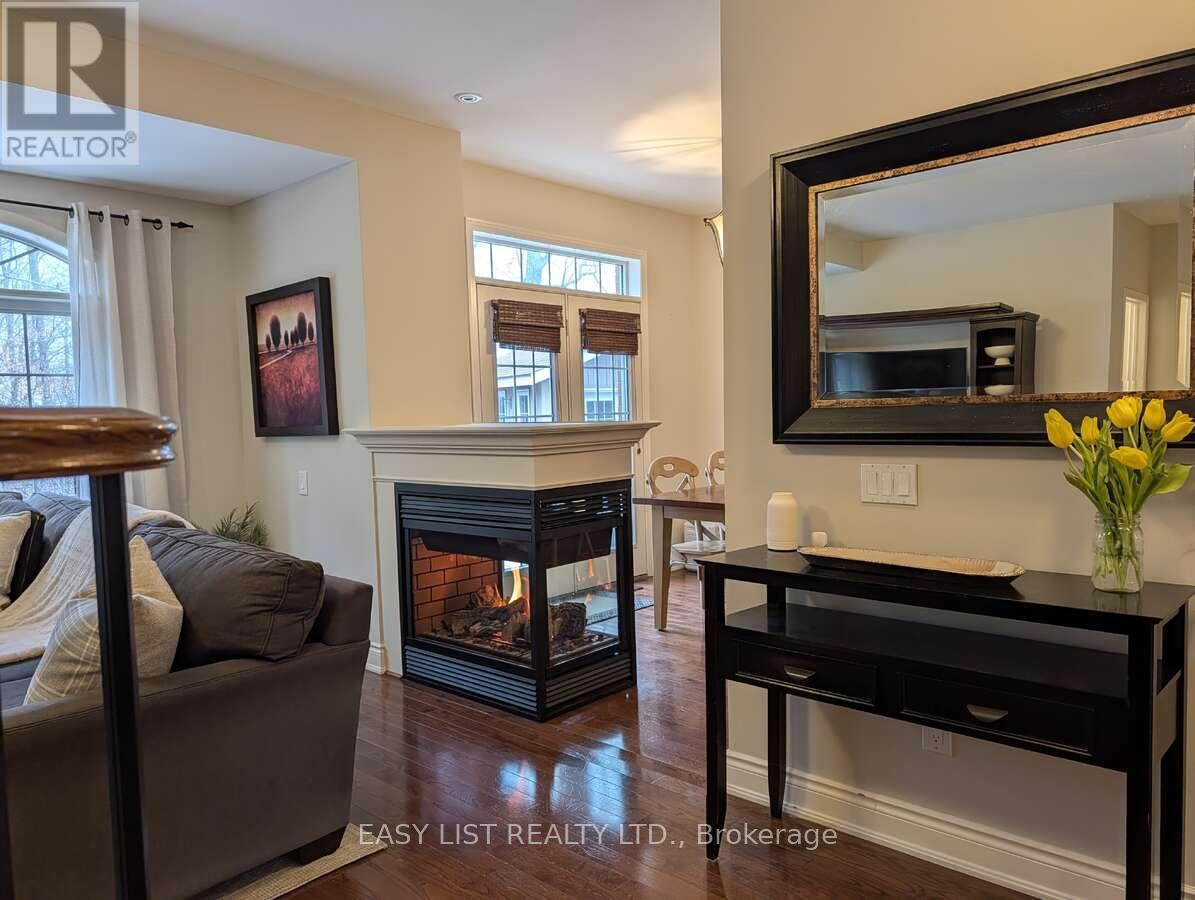 374 Dowson Loop, Newmarket, Ontario  L3X 3G3 - Photo 6 - N12912314