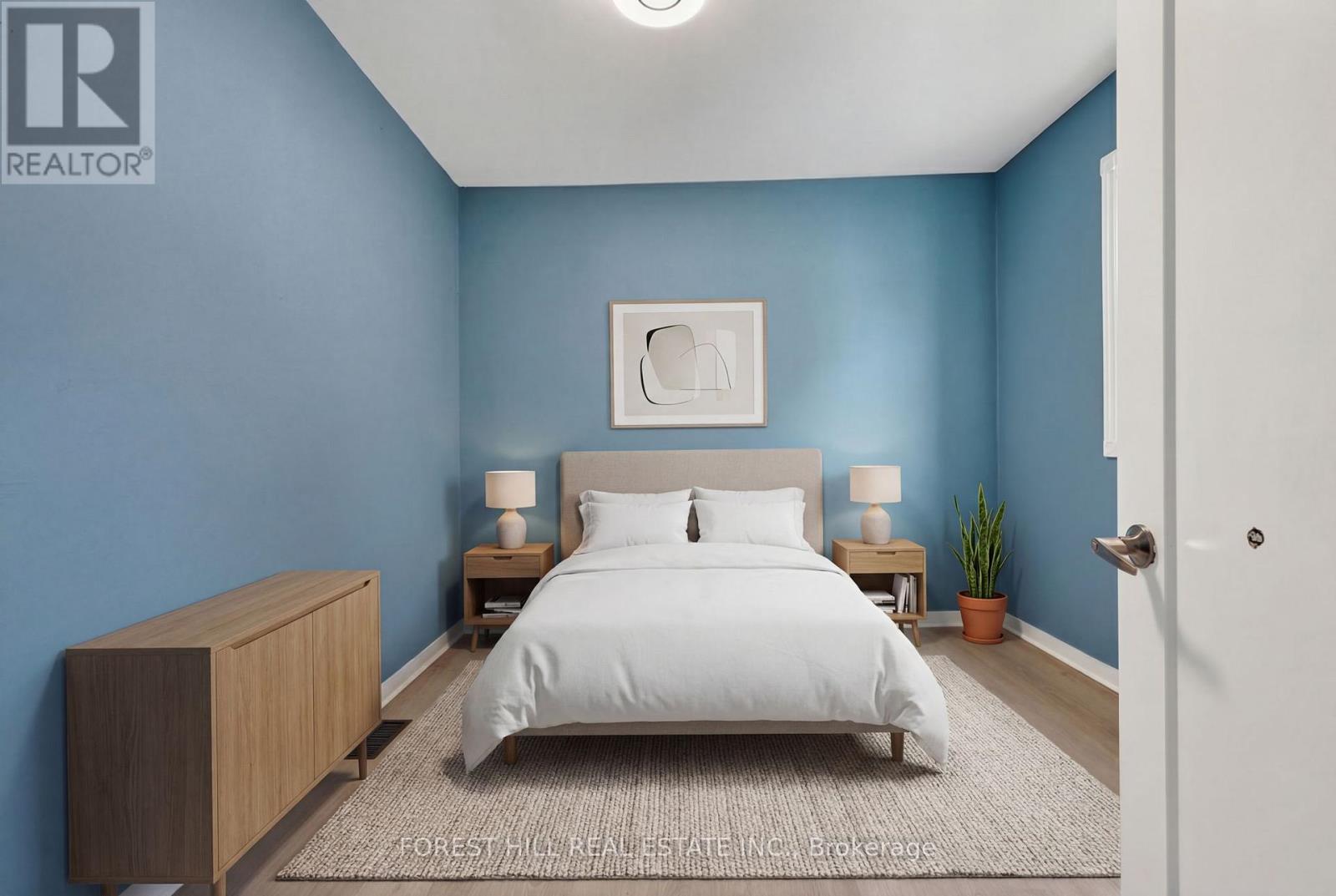 89 Toronto Street, Barrie, Ontario  L4N 1V1 - Photo 15 - S12912240