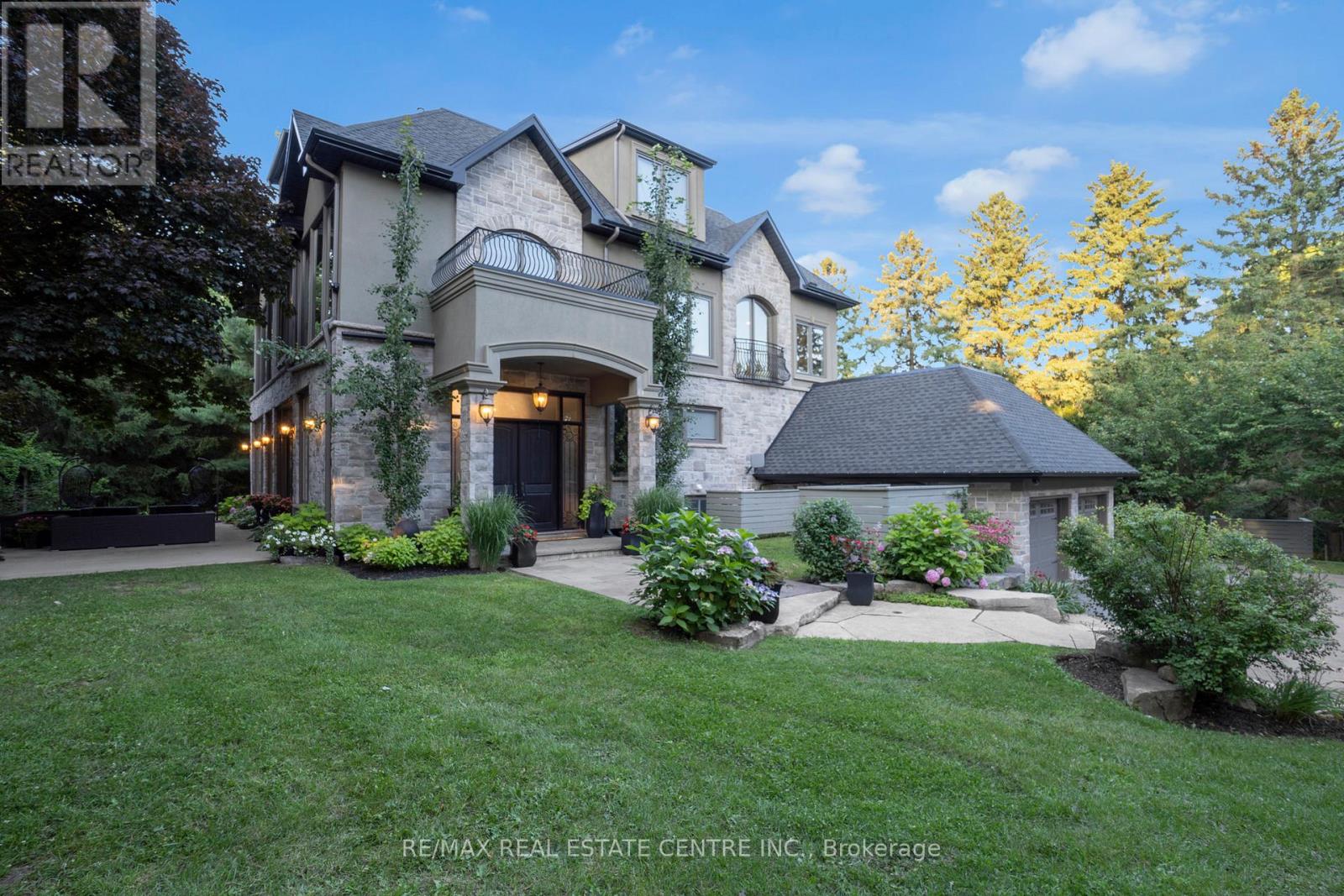 1175 Derry Road, Milton, Ontario  L0P 1B0 - Photo 3 - W12912268