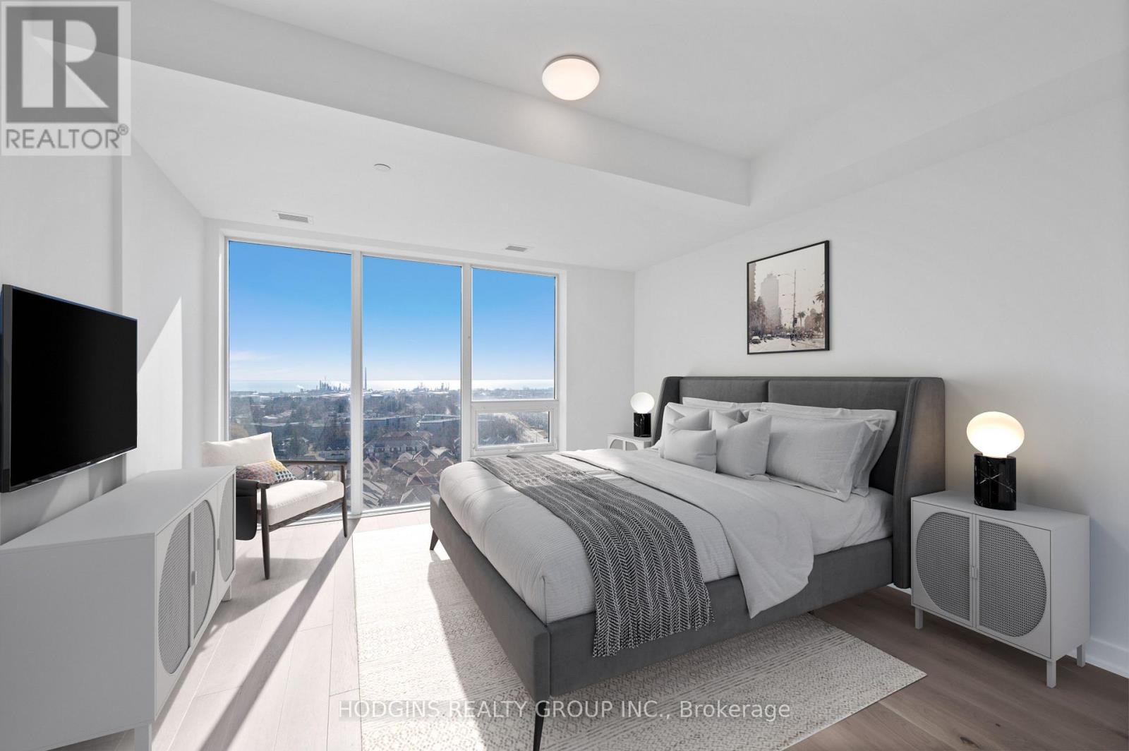 Lph 1802 - 1035 Southdown Road, Mississauga, Ontario  L5J 0A2 - Photo 15 - W12912302