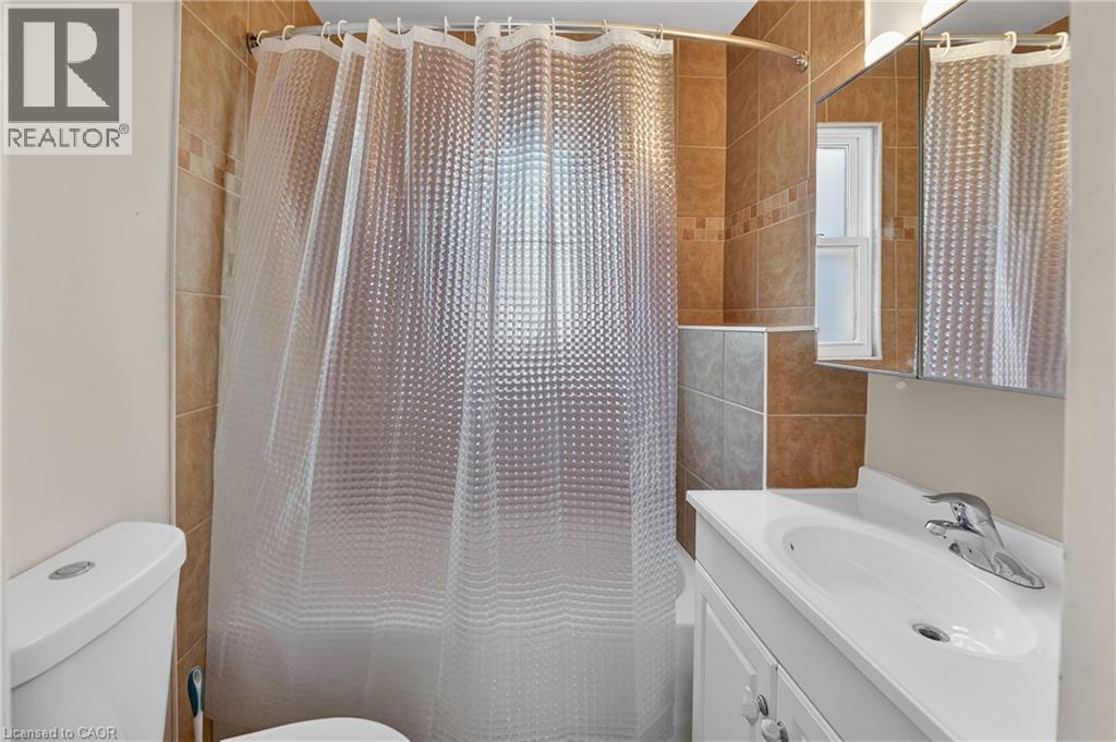 193 N Tragina Avenue, Hamilton, Ontario  L8H 5C7 - Photo 12 - 40814215