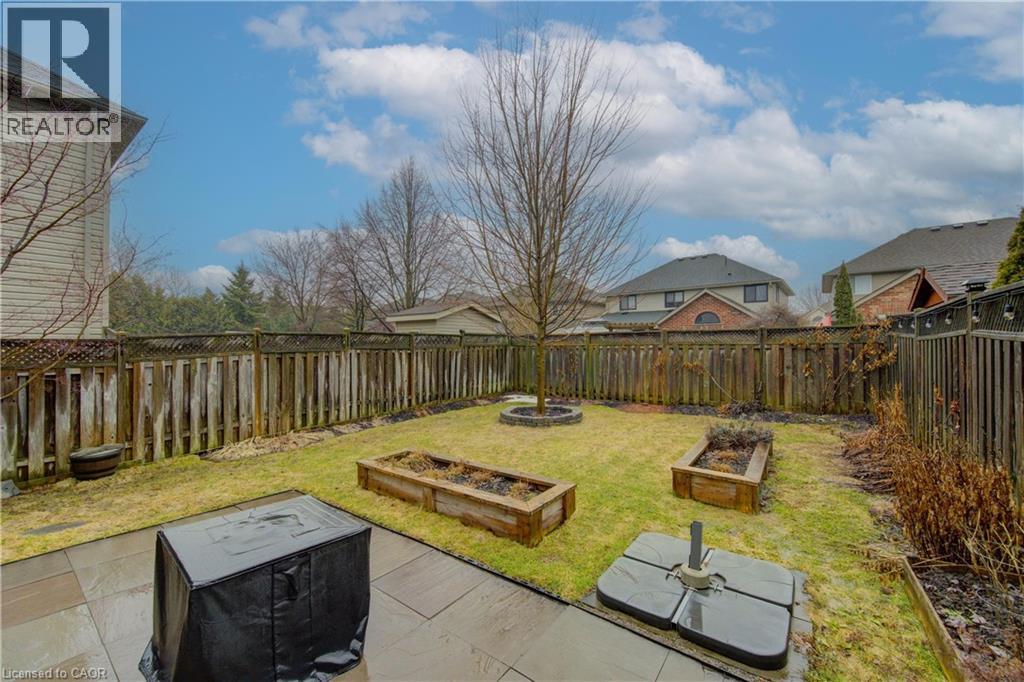 819 Grand Banks Drive, Waterloo, Ontario  N2K 4N2 - Photo 28 - 40813775