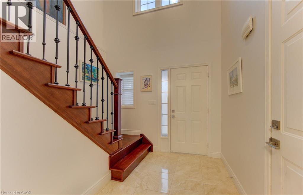 819 Grand Banks Drive, Waterloo, Ontario  N2K 4N2 - Photo 3 - 40813775