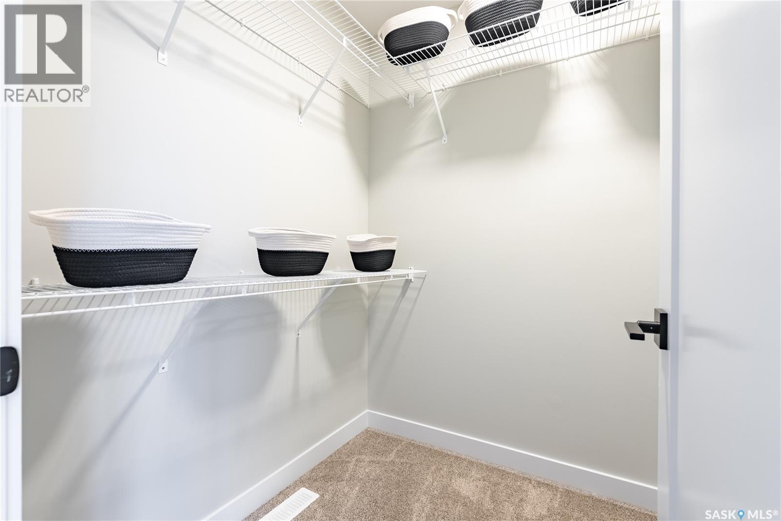 254 Leskiw Lane, Saskatoon, Saskatchewan  S7V 2A4 - Photo 28 - SK031123