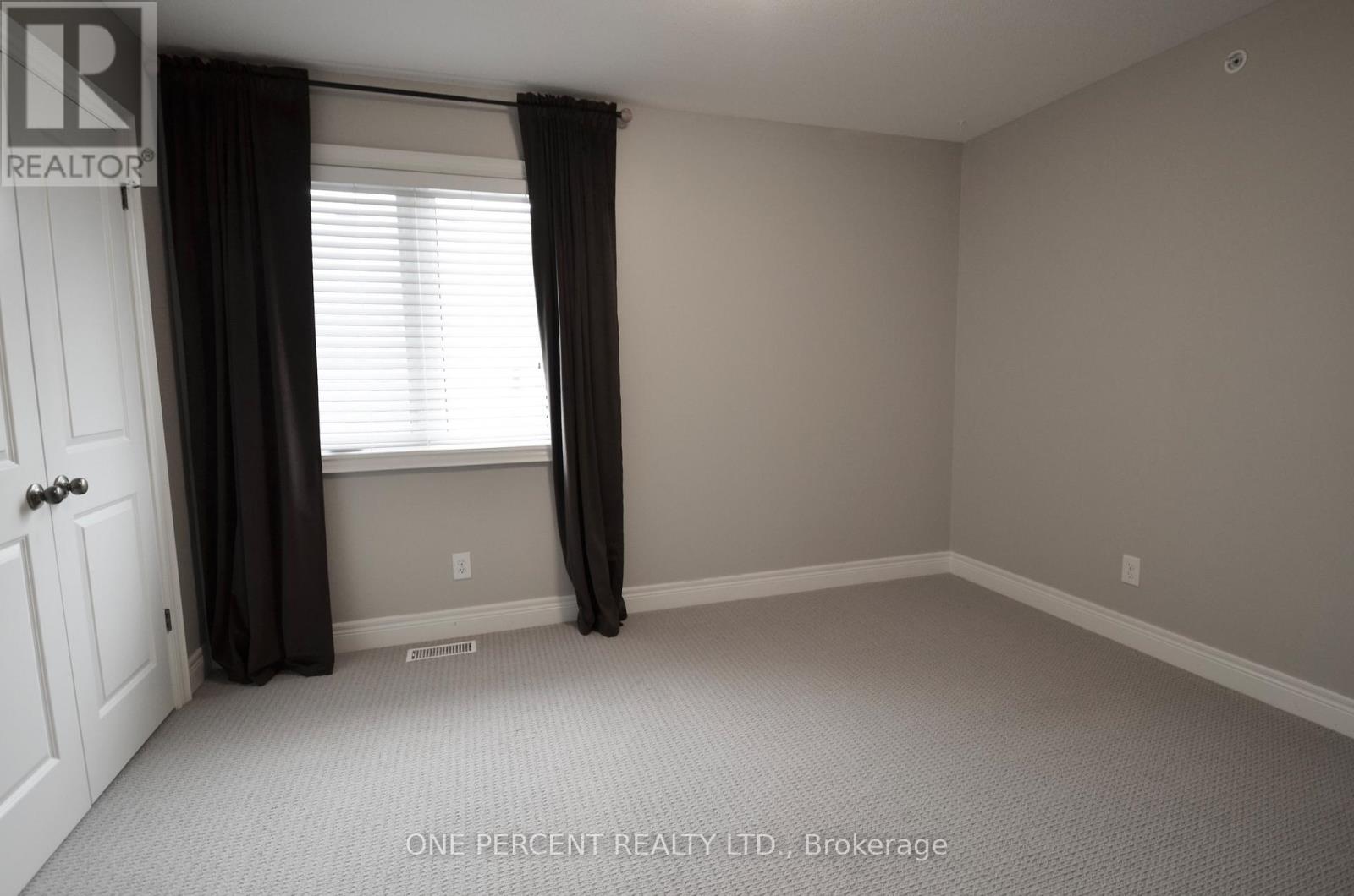 8 Moes Crescent, St. Catharines, Ontario  L2M 0B1 - Photo 18 - X12912224