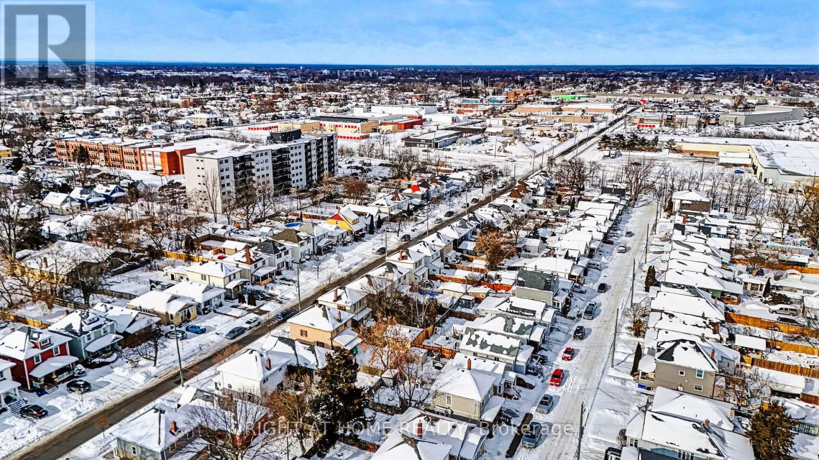 36 Berryman Avenue, St. Catharines, Ontario  L2R 3W9 - Photo 37 - X12912236