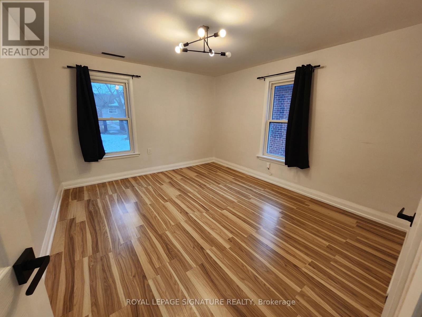 731 St Antoine Crescent, Windsor, Ontario  N9C 3H5 - Photo 4 - X12912238