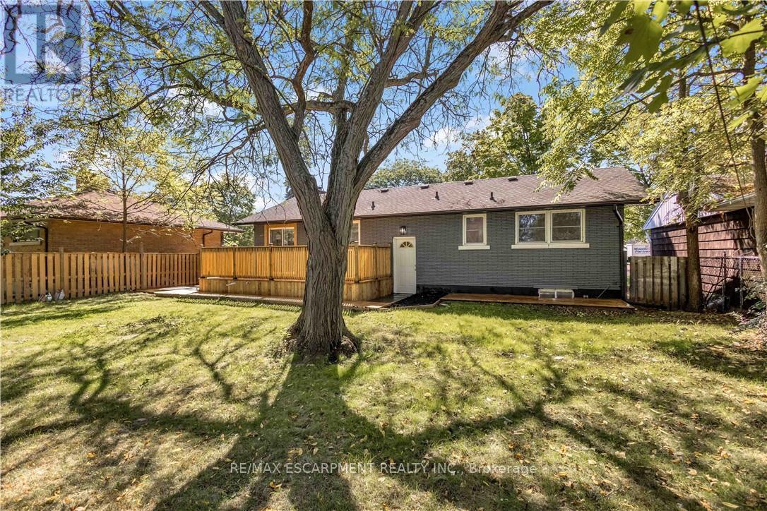 7 Swan Drive, St. Catharines, Ontario  L2T 2C2 - Photo 48 - X12912244