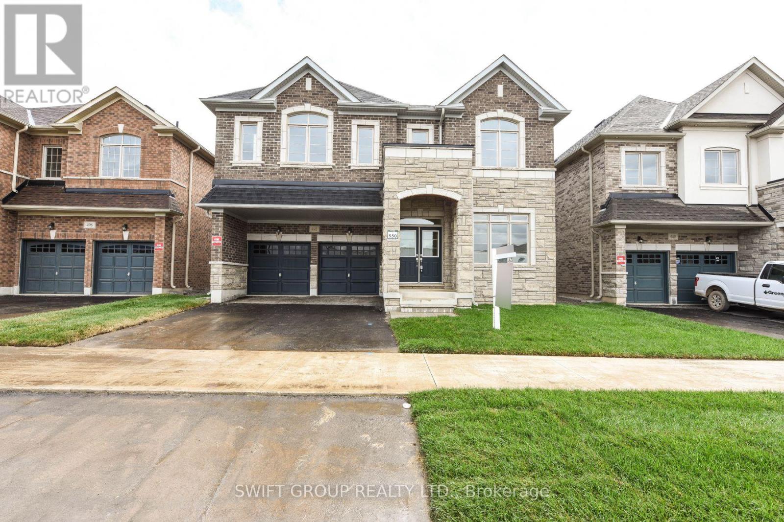 492 SKINNER ROAD, Hamilton, Ontario