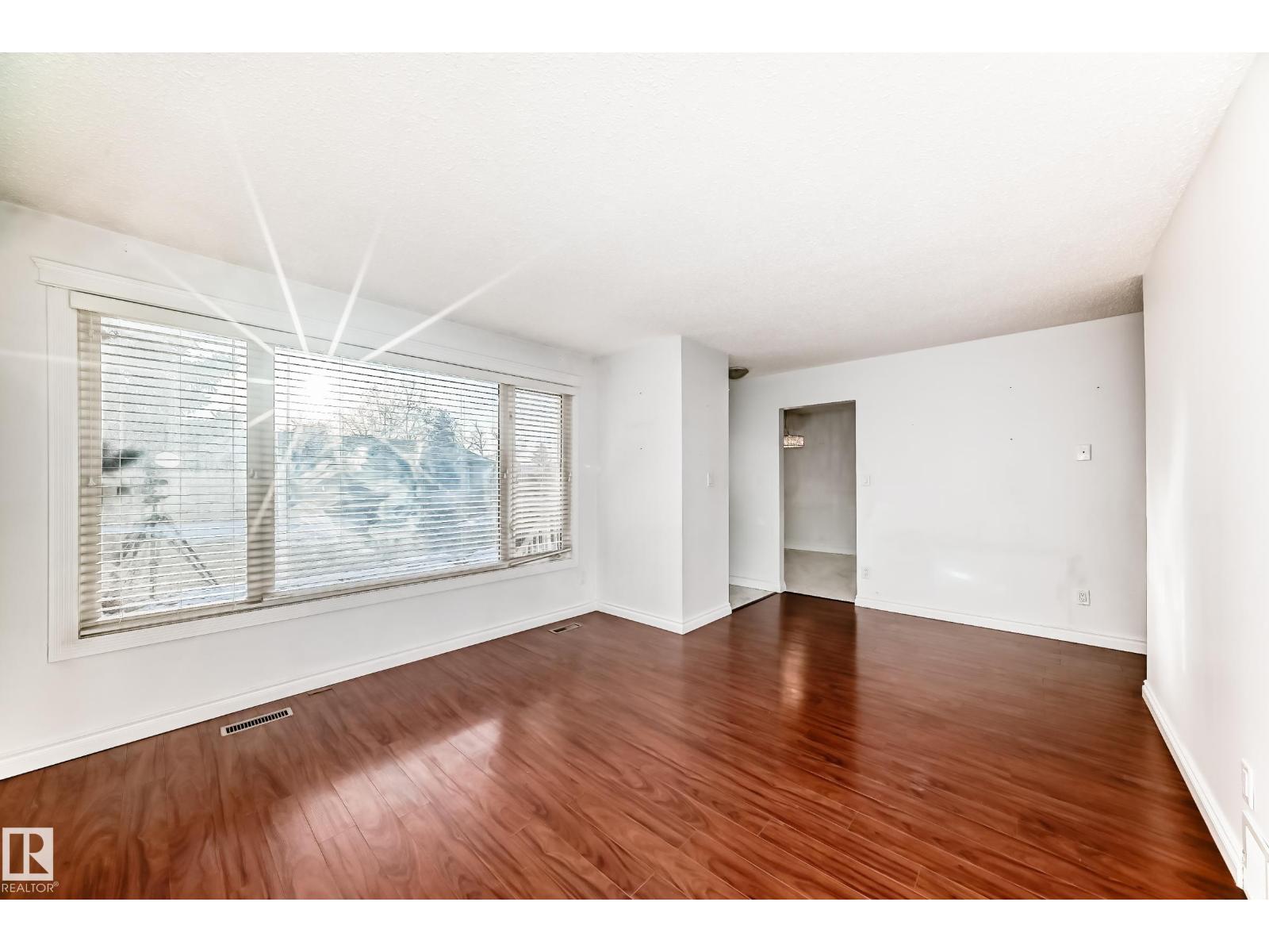 10037 173 Av Nw, Edmonton, Alberta  T5X 3Y1 - Photo 10 - E4478752