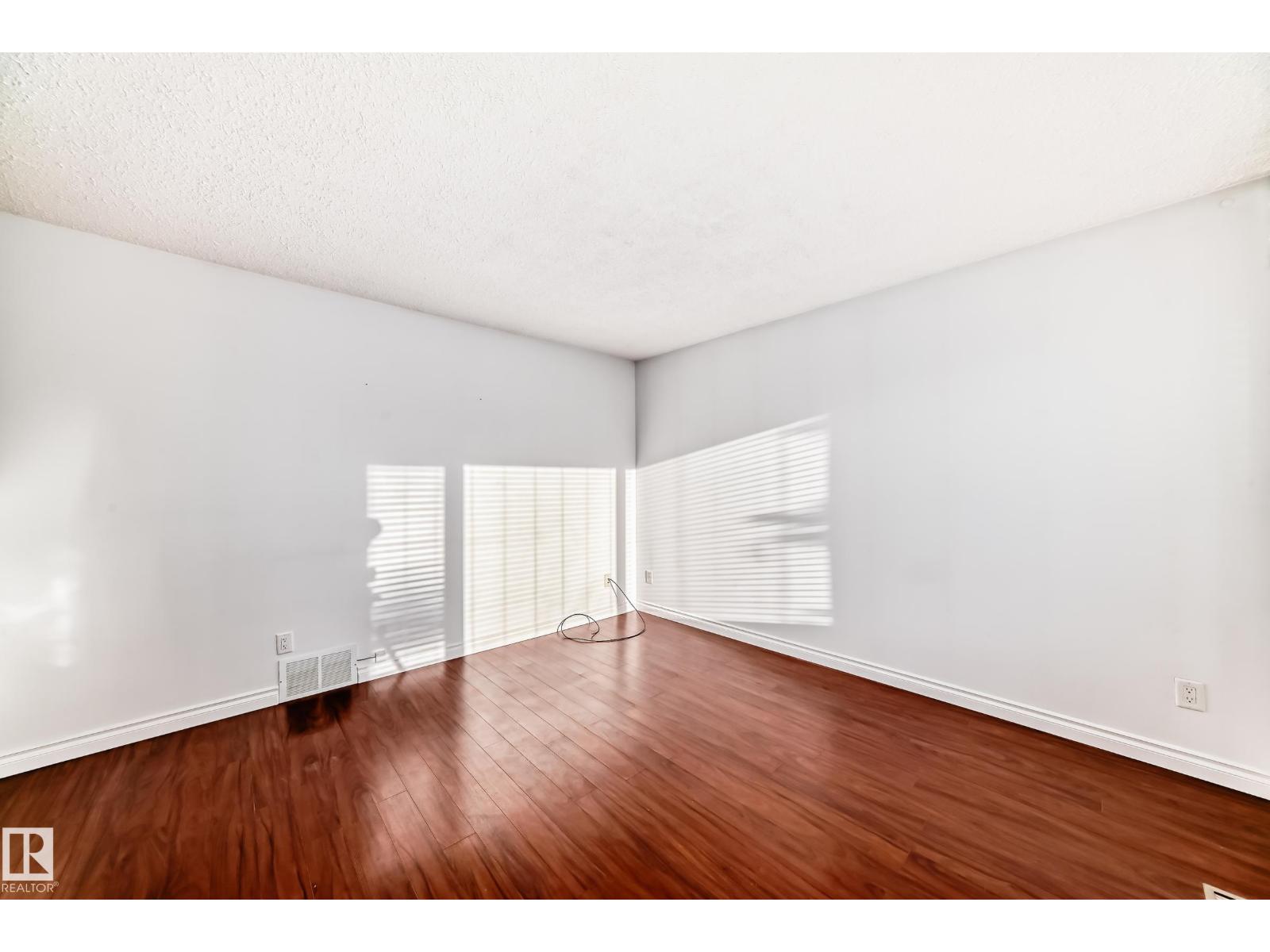 10037 173 Av Nw, Edmonton, Alberta  T5X 3Y1 - Photo 12 - E4478752