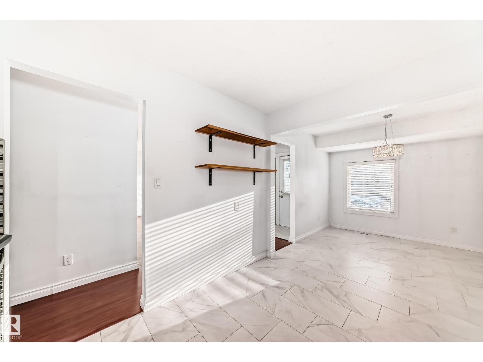 10037 173 Av Nw, Edmonton, Alberta  T5X 3Y1 - Photo 6 - E4478752