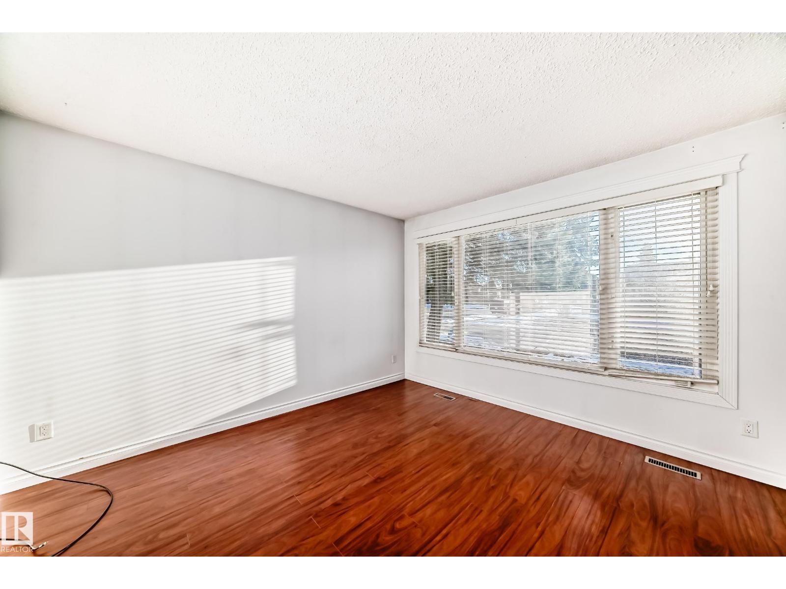 10037 173 Av Nw, Edmonton, Alberta  T5X 3Y1 - Photo 9 - E4478752