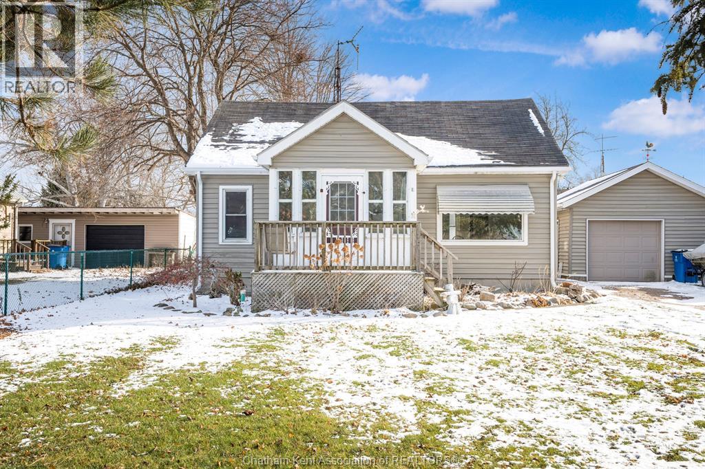 8554 Middle LINE, Charing Cross, Ontario