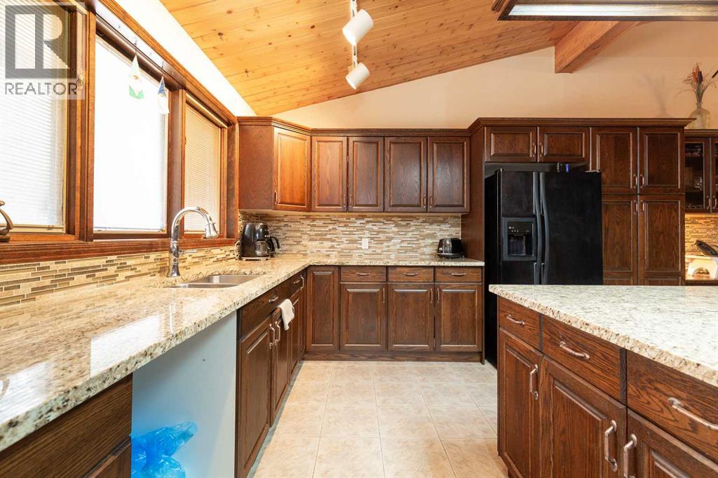 2125 25 Street, Coaldale, Alberta  T1M 1J4 - Photo 10 - A2291977