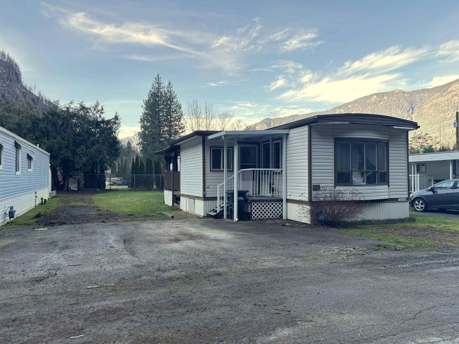 10 62010 Flood Hope Road, Hope, Hope, British Columbia  V0X 1L2 - Photo 11 - R3101629