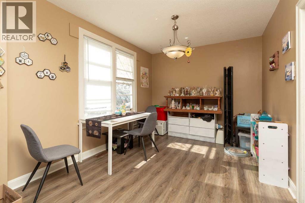 920 13 Street S, Lethbridge, Alberta  T1J 2X2 - Photo 6 - A2293147