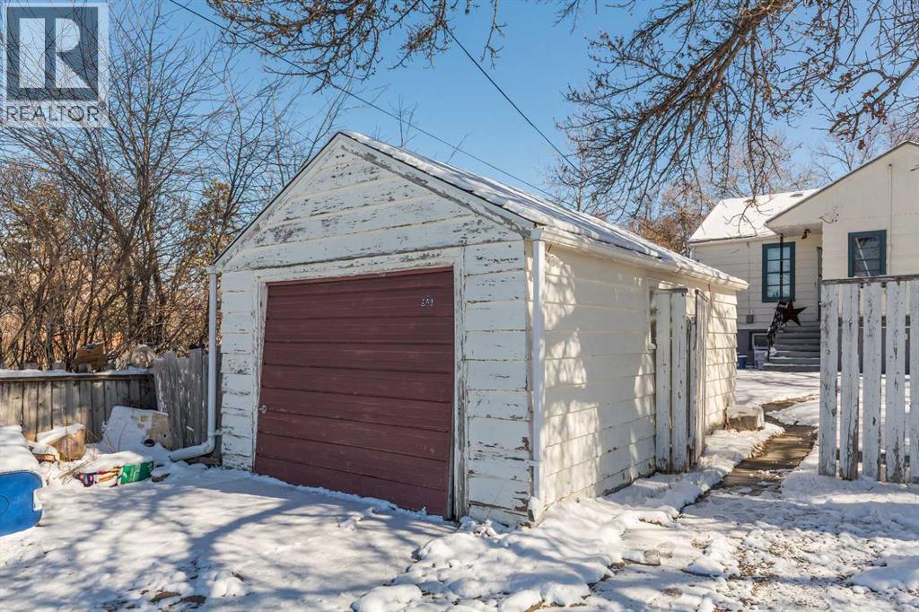 920 13 Street S, Lethbridge, Alberta  T1J 2X2 - Photo 34 - A2293147