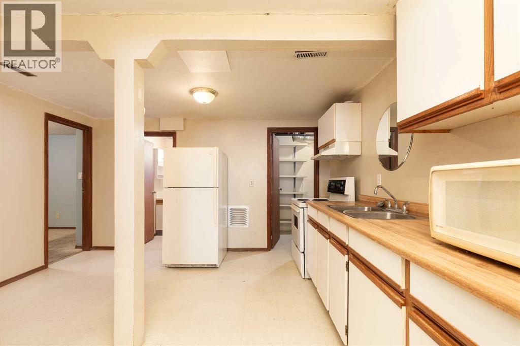 920 13 Street S, Lethbridge, Alberta  T1J 2X2 - Photo 17 - A2293147