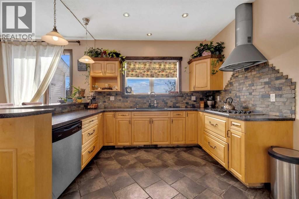 6312 48 Ave, Ponoka, Alberta  T4J 1K3 - Photo 17 - A2289324