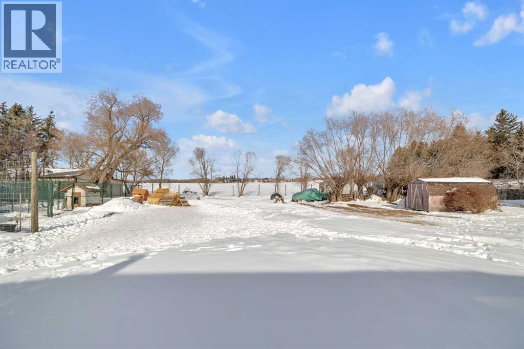 6312 48 Ave, Ponoka, Alberta  T4J 1K3 - Photo 11 - A2289324