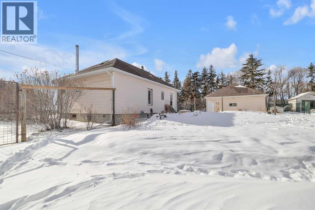 6312 48 Ave, Ponoka, Alberta  T4J 1K3 - Photo 41 - A2289324