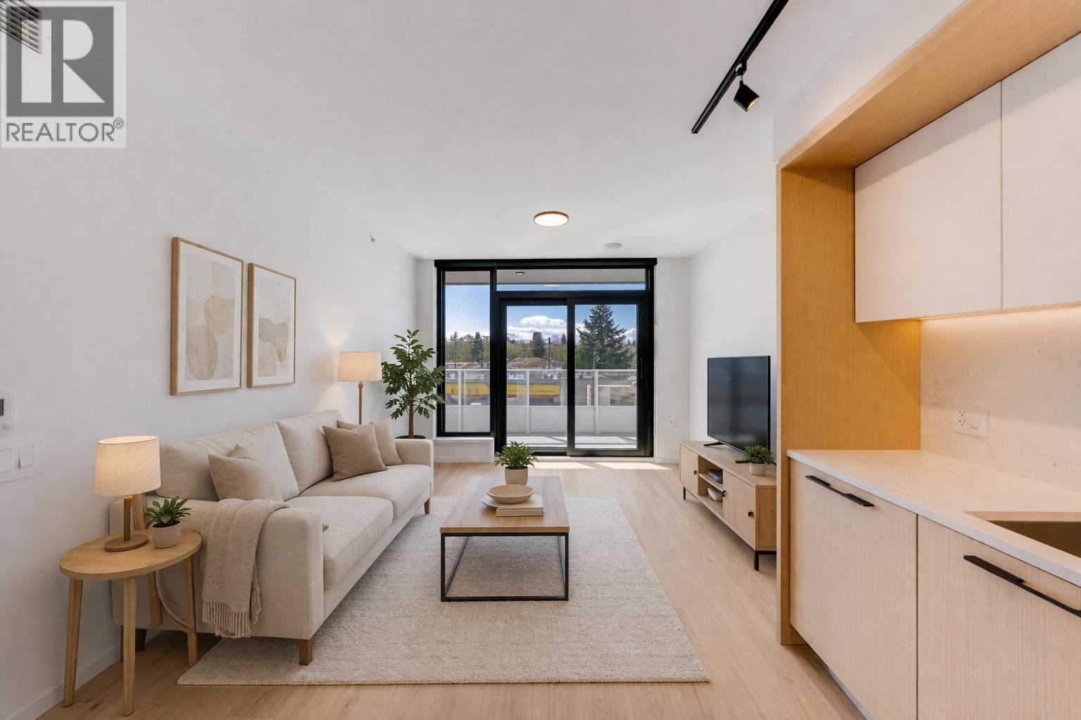 366 5189 EARLES STREET, Vancouver, British Columbia