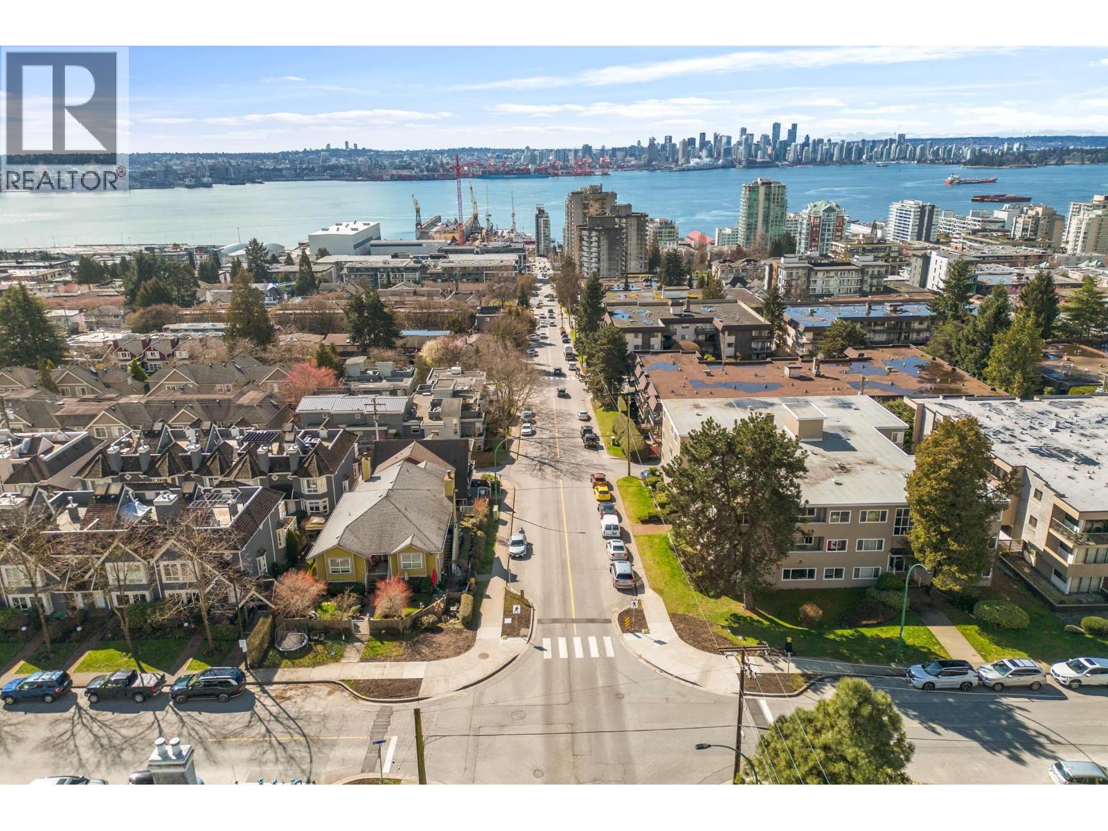 D 225 E 4th Street, North Vancouver, British Columbia  V7L 1J1 - Photo 25 - R3101485