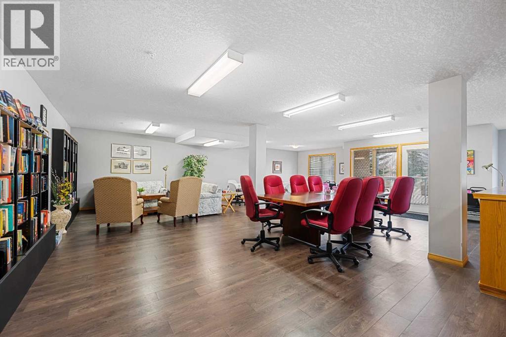 106, 7239 Sierra Morena Boulevard Sw, Calgary, Alberta  T3H 3L7 - Photo 29 - A2294408