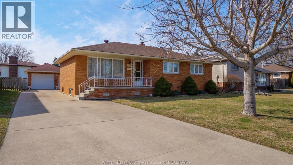 2929 Austen Drive, Windsor, Ontario  N8T 1Z4 - Photo 1 - 26005717
