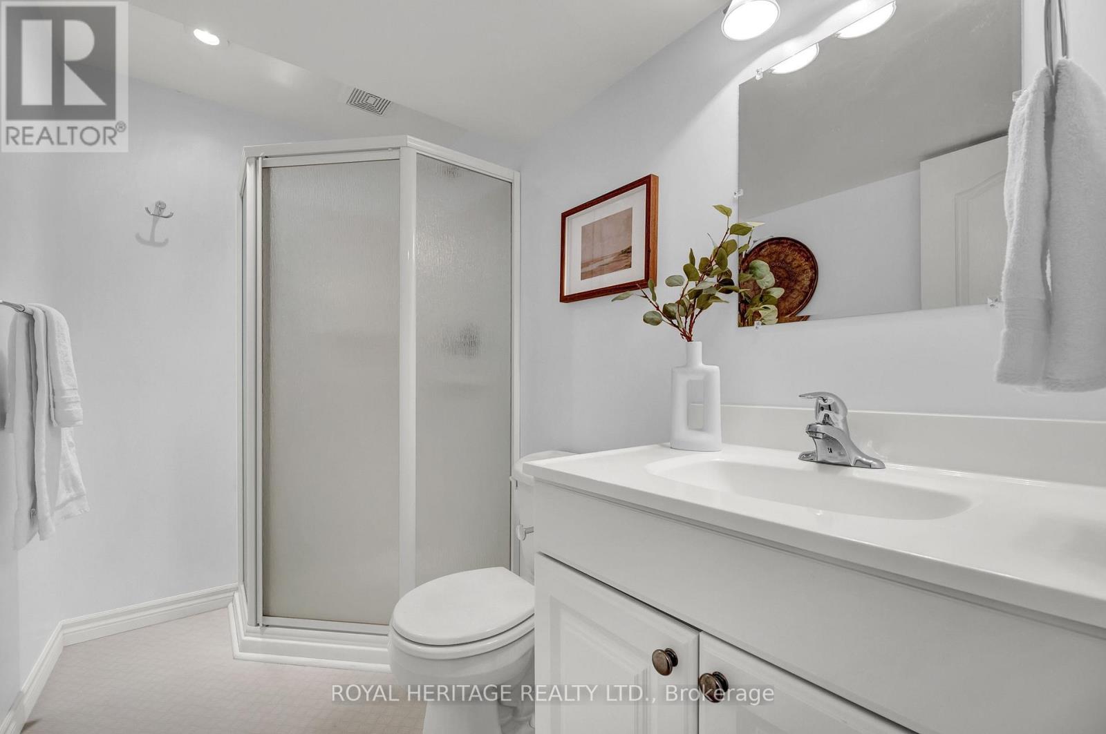 86 Root Crescent, Ajax, Ontario  L1T 4L6 - Photo 27 - E12912352