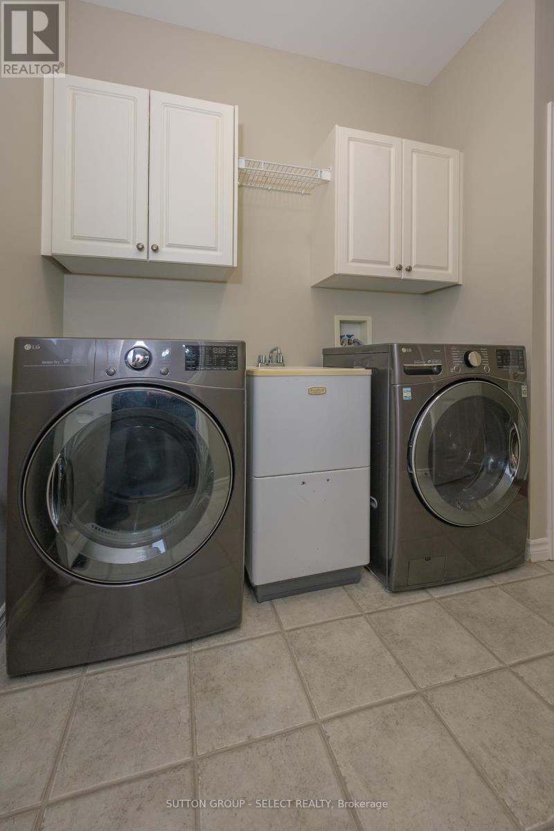 294 Berryhill Drive, London North, Ontario  N5X 4M4 - Photo 17 - X12912334