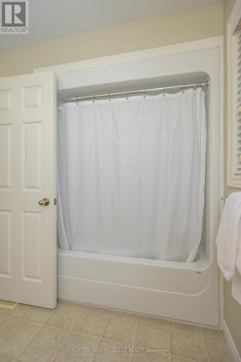 294 Berryhill Drive, London North, Ontario  N5X 4M4 - Photo 29 - X12912334