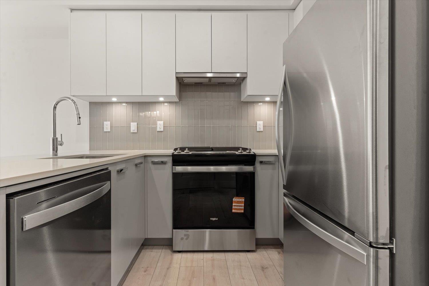 117 13777 75a Avenue, Surrey, British Columbia  V3W 3W4 - Photo 17 - R3092345