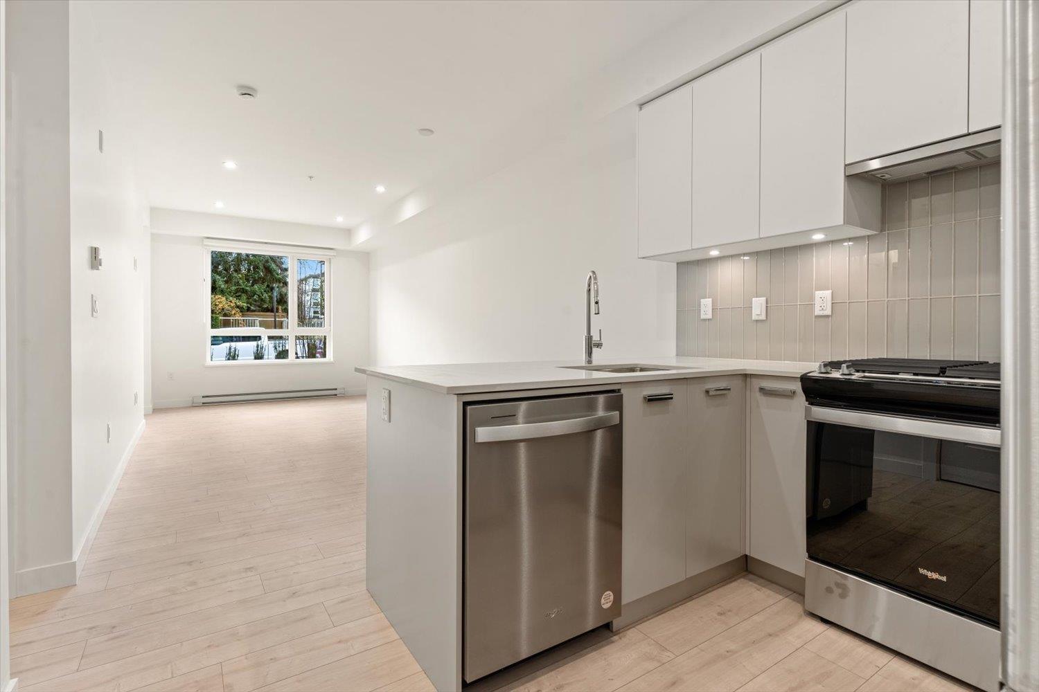 117 13777 75a Avenue, Surrey, British Columbia  V3W 3W4 - Photo 18 - R3092345