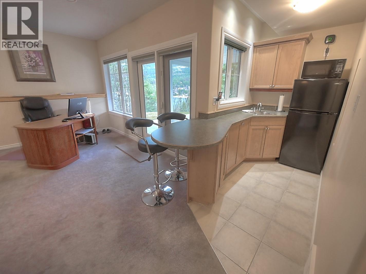 408 Balfour Heights Road, Balfour, British Columbia  V0G 1C0 - Photo 10 - 10379030