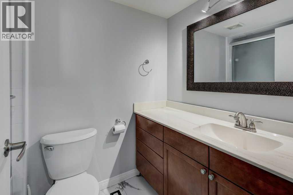 324 Brae Glen Road SW, Calgary, Alberta  T2W 1B6 - Photo 29 - A2290619