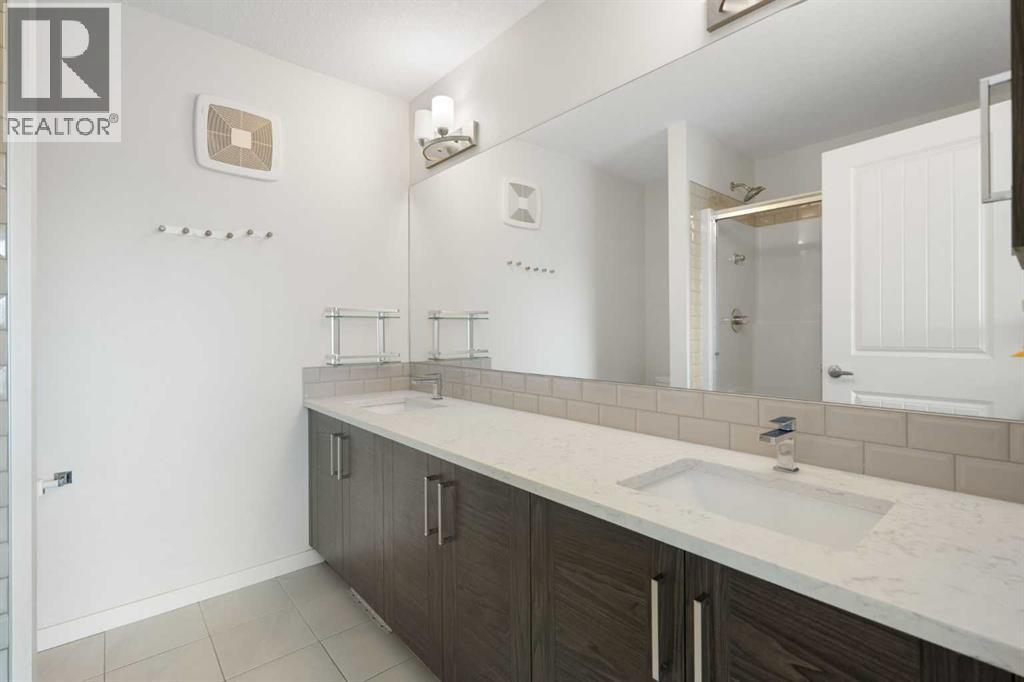 284 Harvest Hills Way Nw, Calgary, Alberta  T3K 2P3 - Photo 29 - A2292495