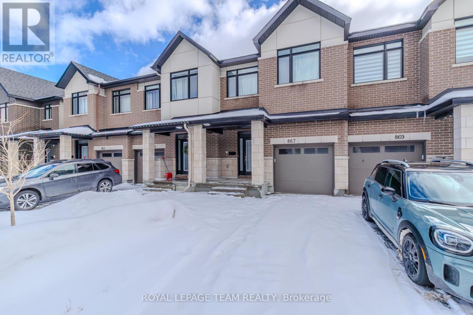867 ANCIANO CRESCENT, Ottawa, Ontario