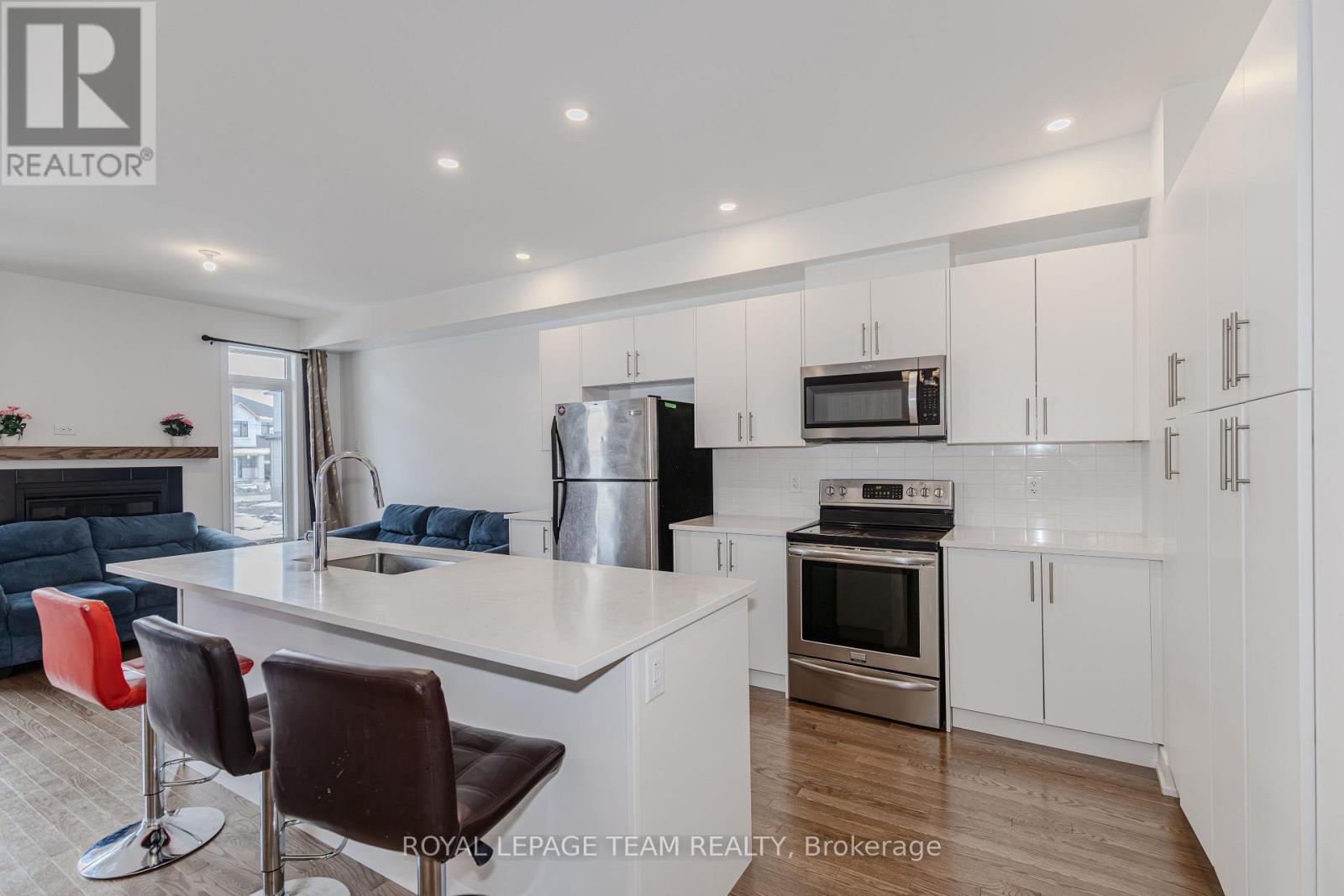 867 Anciano Crescent, Ottawa, Ontario  K2S 2R8 - Photo 13 - X12912326