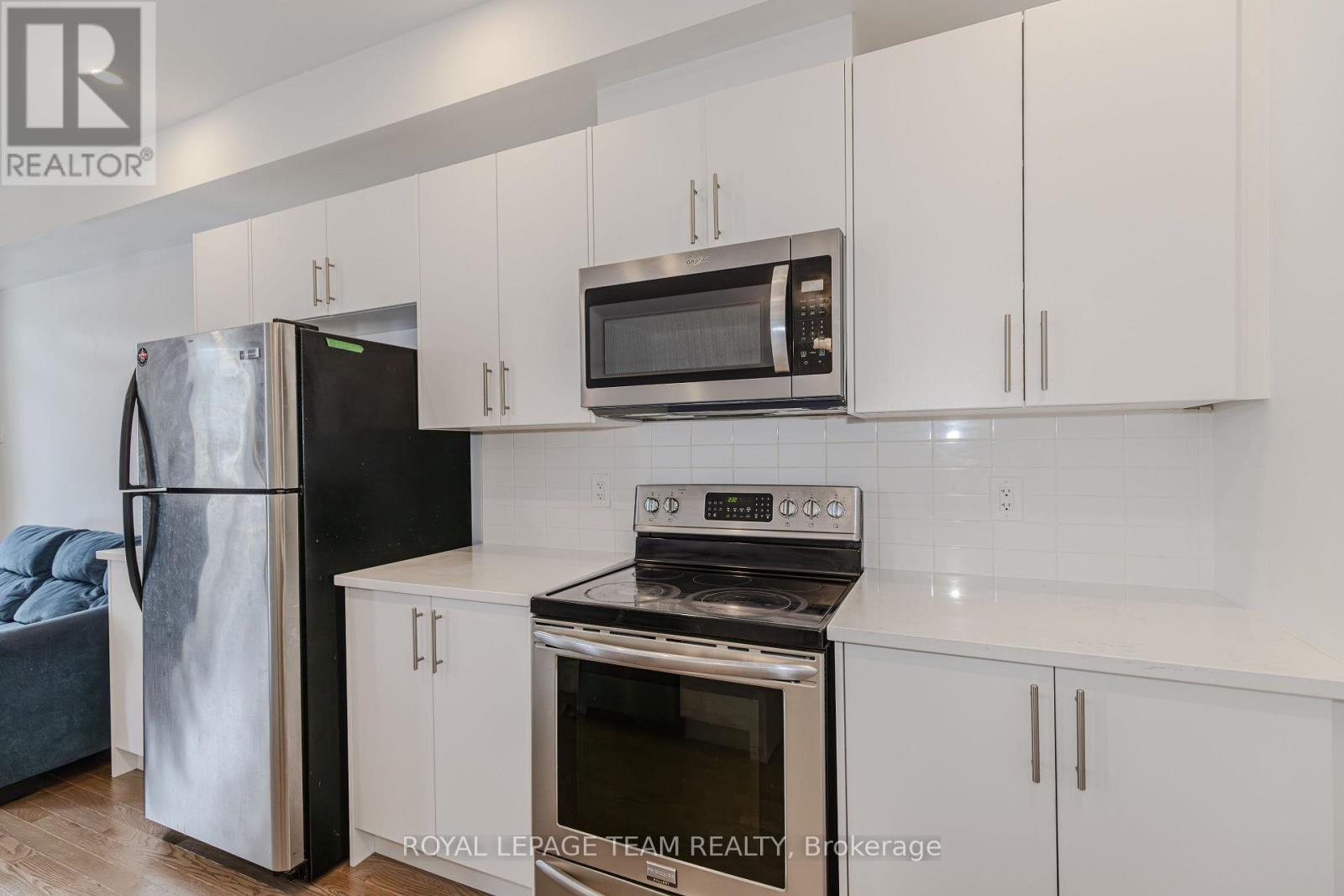 867 Anciano Crescent, Ottawa, Ontario  K2S 2R8 - Photo 17 - X12912326