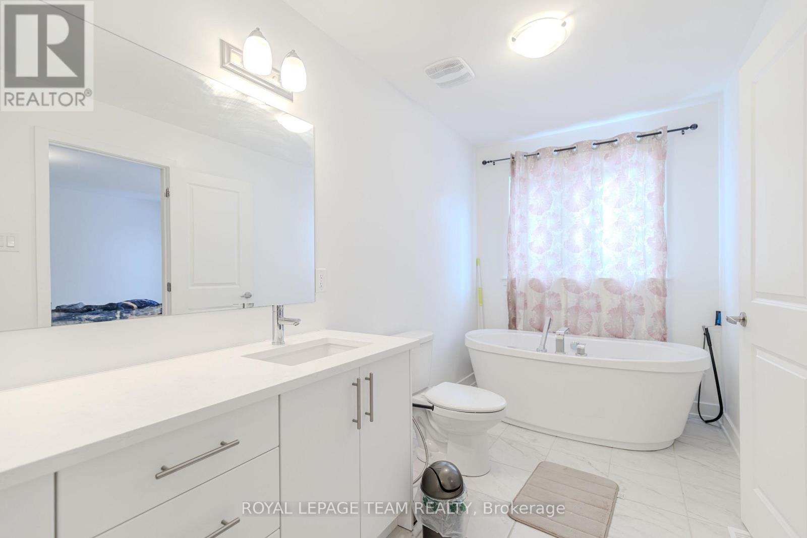 867 Anciano Crescent, Ottawa, Ontario  K2S 2R8 - Photo 29 - X12912326