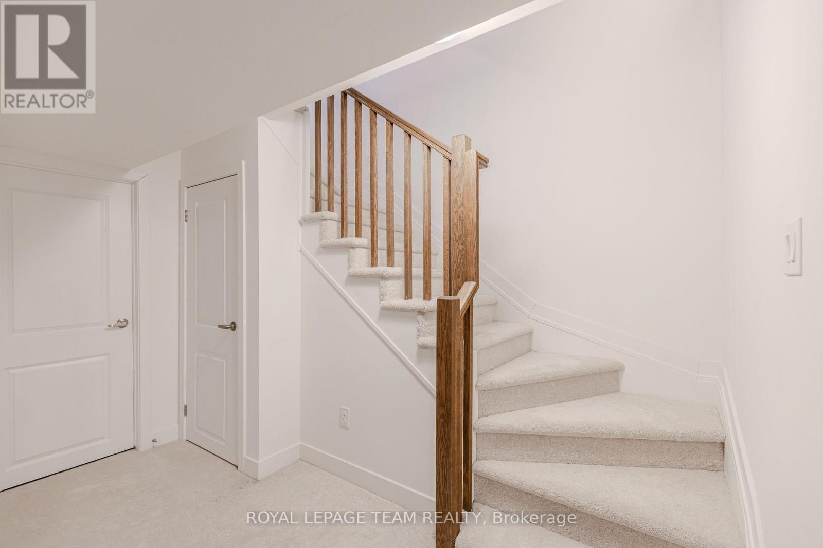 867 Anciano Crescent, Ottawa, Ontario  K2S 2R8 - Photo 37 - X12912326