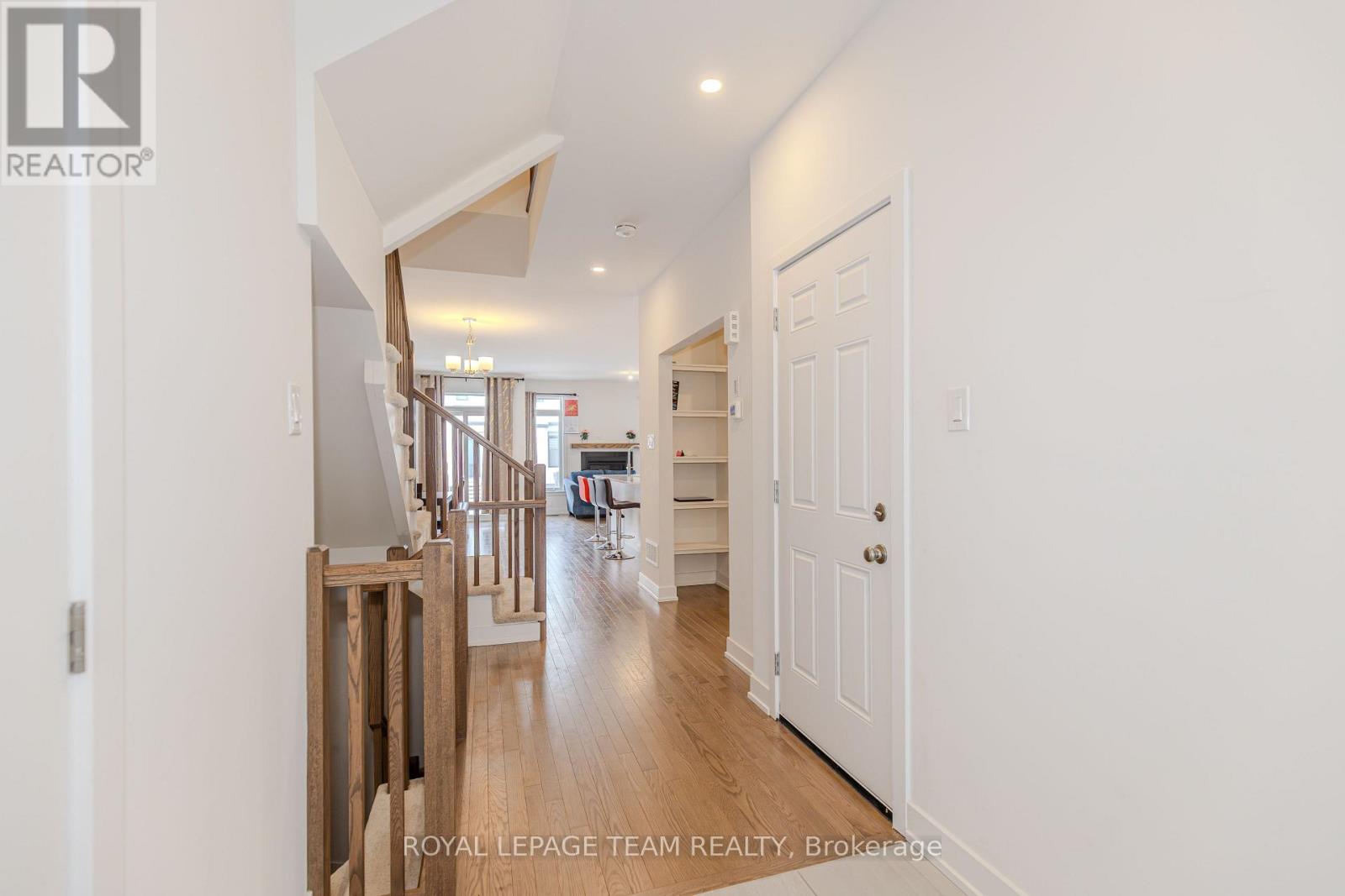 867 Anciano Crescent, Ottawa, Ontario  K2S 2R8 - Photo 5 - X12912326