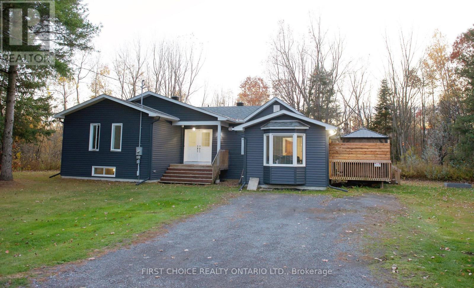 1383 Baker Road, The Nation, Ontario  K0A 1M0 - Photo 2 - X12912332